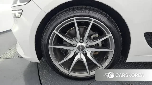 Genesis The New G70 id 3502978 из Кореи 15