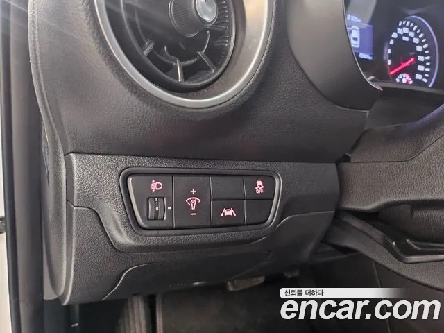 Kia Come New K3 id 2921508 из Кореи 15