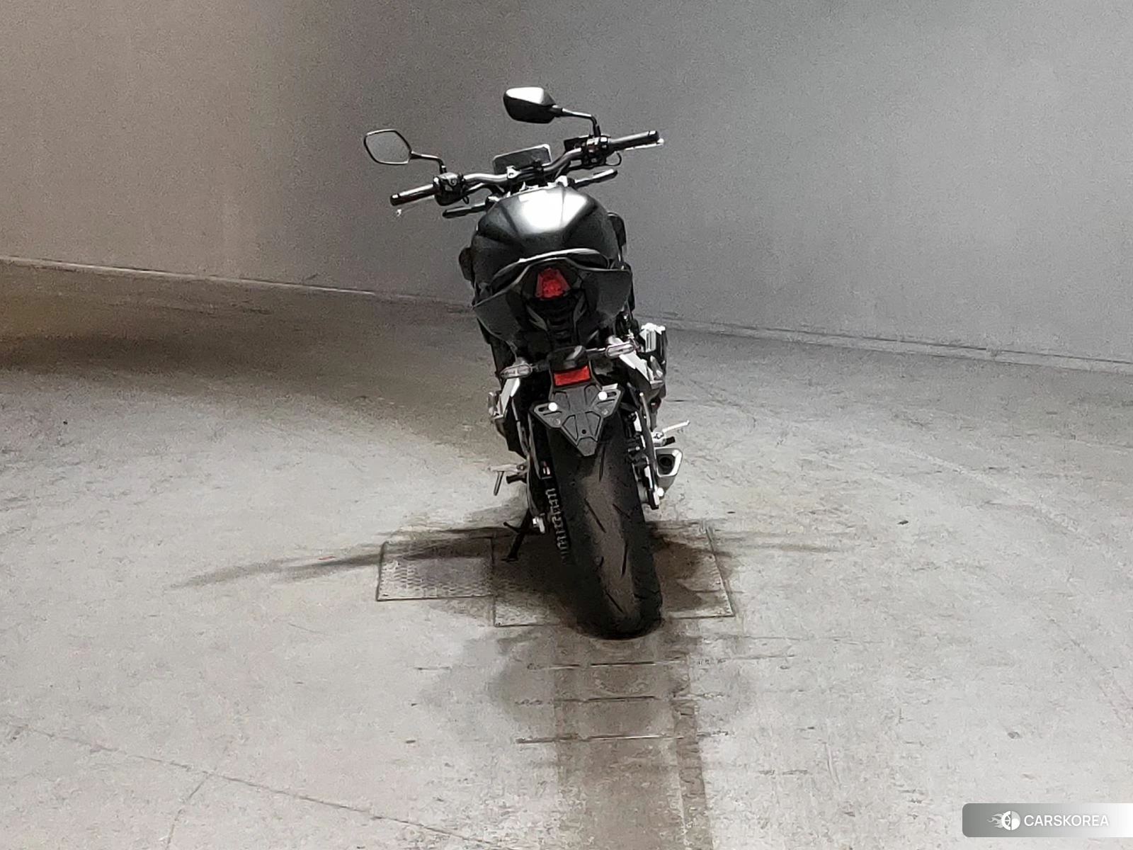 Проданный Honda CB650R E-CLUTCH id 3949845 из Японии, фото 4