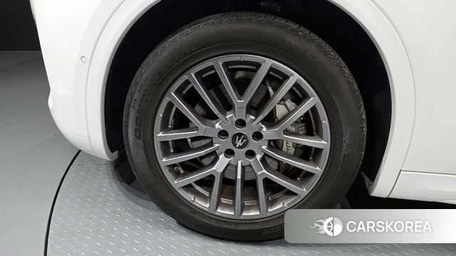 Maserati Grecale id 3786340 из Кореи 15