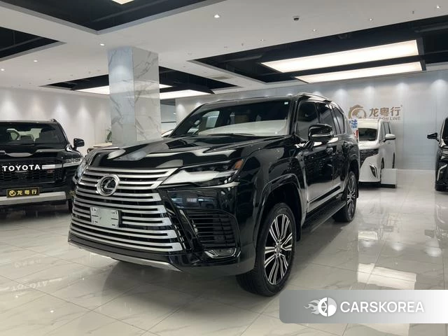 Lexus LX 2024 Черный из Китая, фото 5