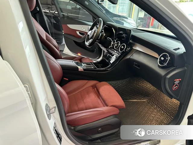 Mercedes-Benz Class C 2021 Белый из Китая, фото 6