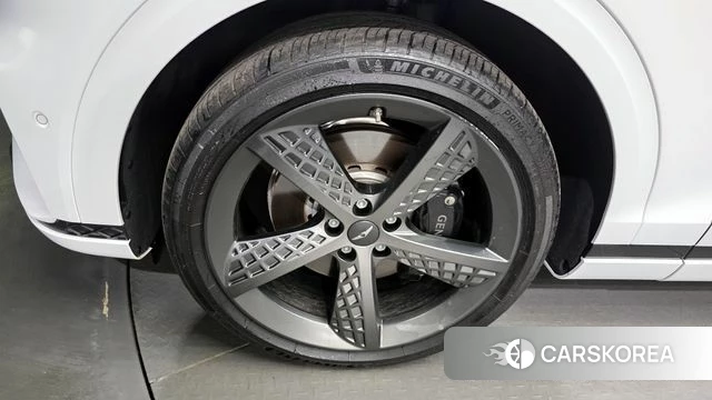 Genesis GV70 id 3922772 из Кореи 15