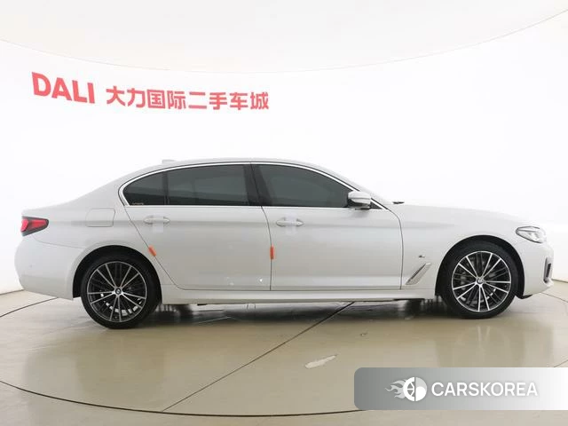 BMW 5 series id 4263949 из Китая 11