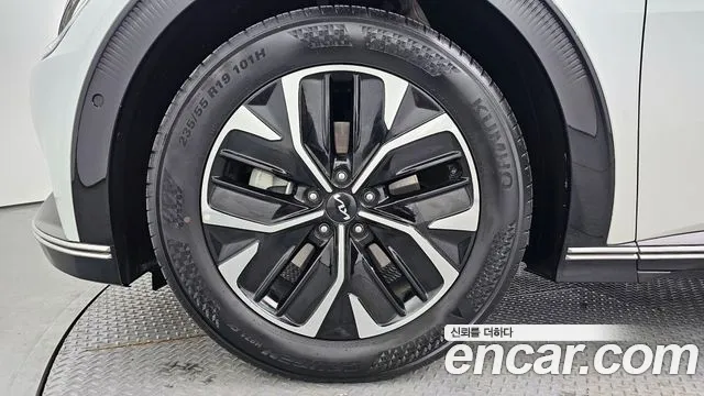 Kia EV6 id 2482956 из Кореи 15