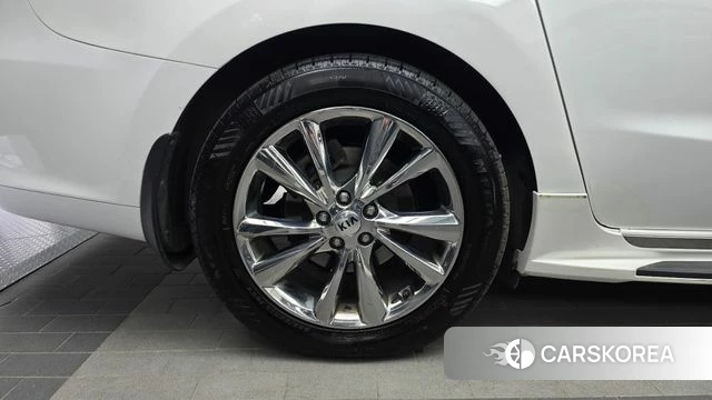 Kia The New Carnival id 4430512 из Кореи 15