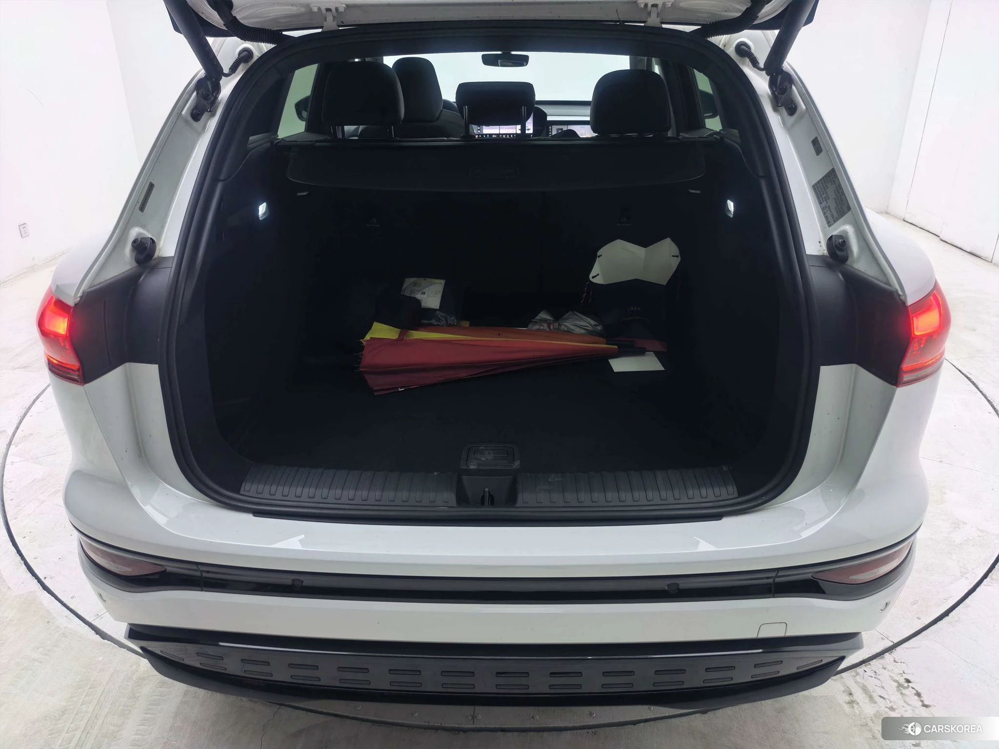 Audi Q6L e-tron id 4455102 из Китая 23
