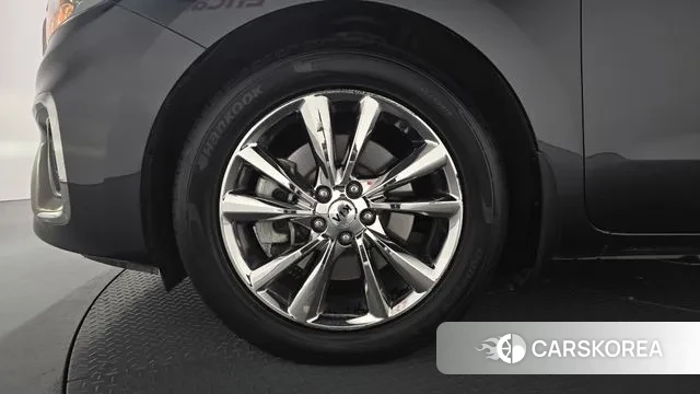 Kia All New Carnival id 3319787 из Кореи 15