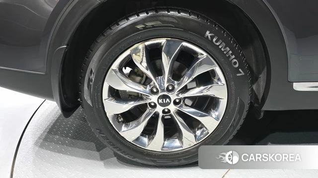 Kia The New Sorento id 4397792 из Кореи 15