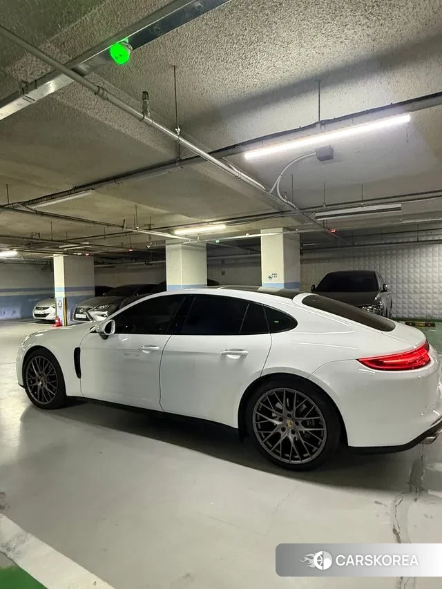 Porsche Panamera (971) 2020 Белый из Кореи, фото 5