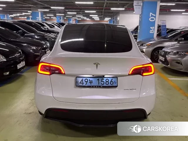 Tesla Model Y id 3524259 из Кореи 10