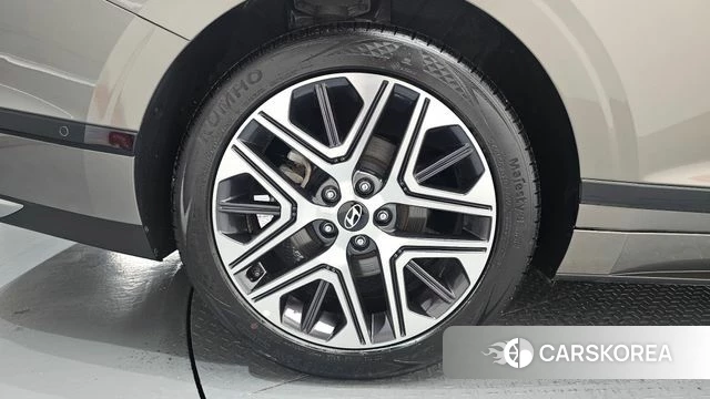 Hyundai Grandeur Hybrid (GN7) id 4400459 из Кореи 30