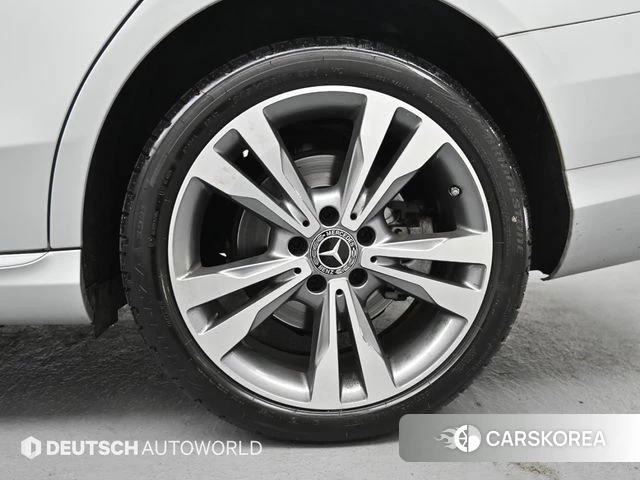 Mercedes-Benz C-Class W205 id 3843585 из Кореи 15