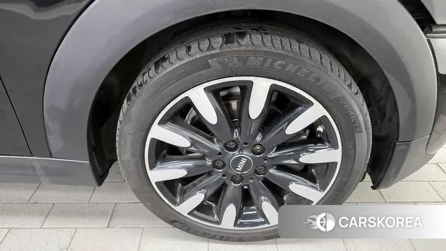 Mini Cooper S id 3302426 из Кореи 15