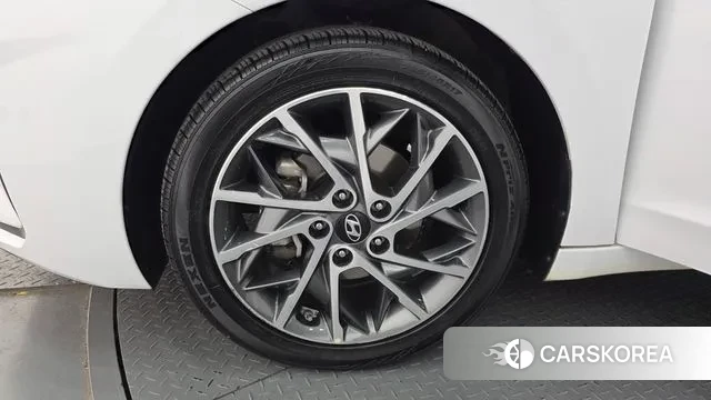 Hyundai The New Avante AD id 3460090 из Кореи 15