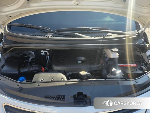 Hyundai Grand Starex id 4448301 из Кореи 15