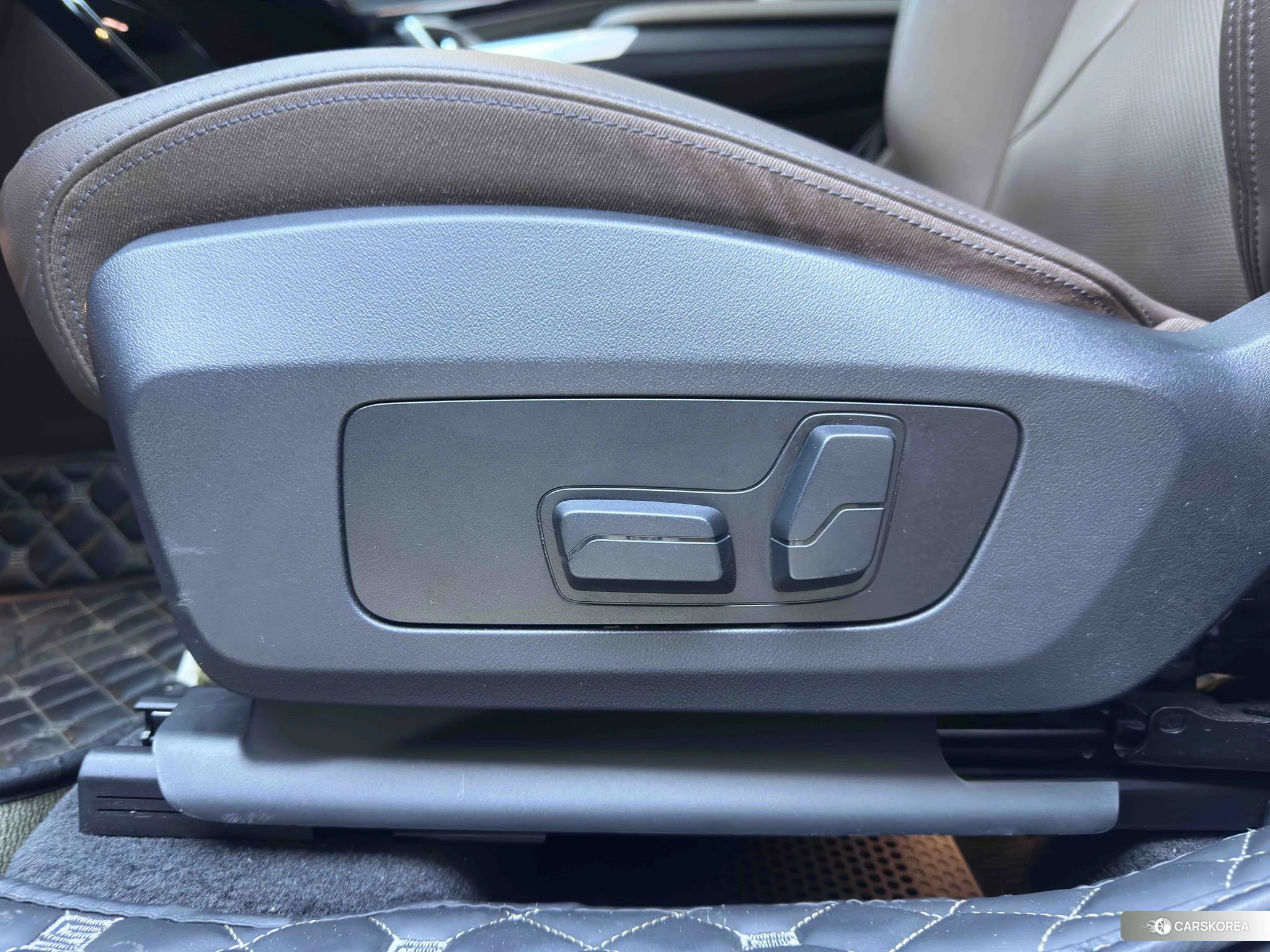 BMW X1 id 4467588 из Китая 19