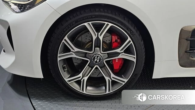Kia Stinger id 4698981 из Кореи 29