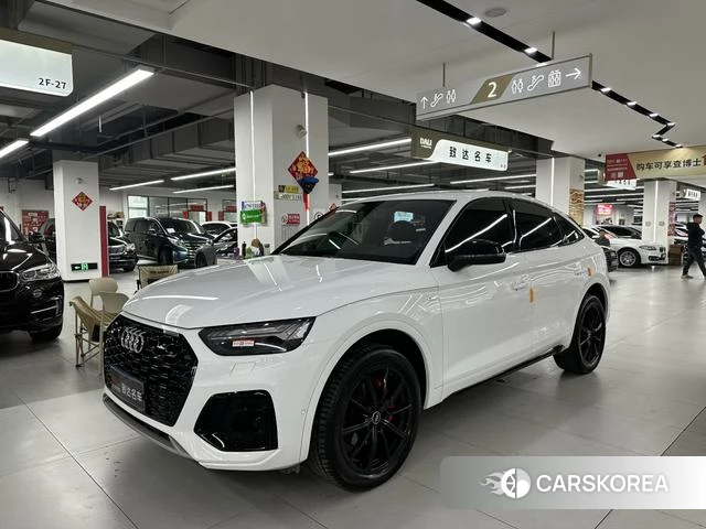 Audi Q5L Sportback 2021 Белый из Китая, фото 5