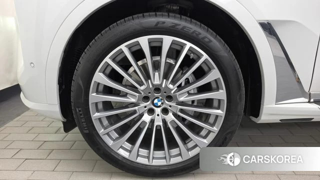BMW X7 (G07) id 4686503 из Кореи 28