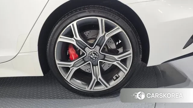 Kia Stinger id 3698754 из Кореи 15