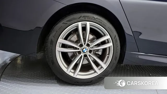 BMW 6 Series GT (G32) id 3144382 из Кореи 15