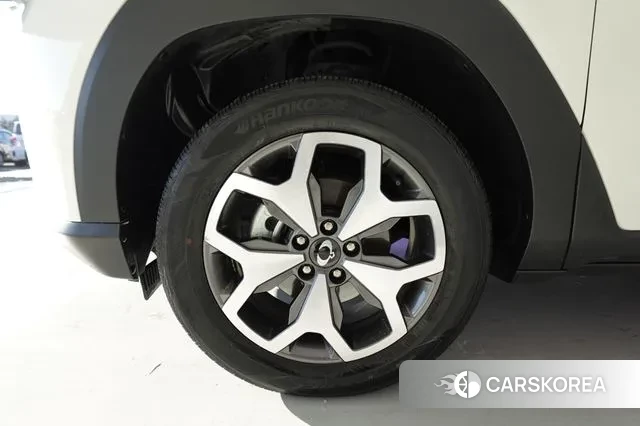 Ssangyong The New Torres id 3610172 из Кореи 15