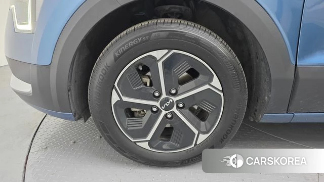 Kia Di Ol Nu Niro id 4244225 из Кореи 15