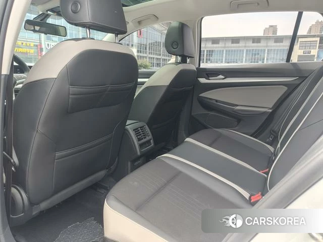 Volkswagen Golf id 4393212 из Китая 7