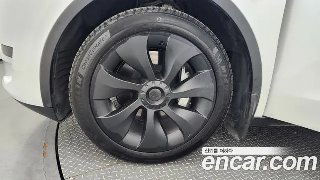 Tesla Model Y id 2720057 из Кореи 15