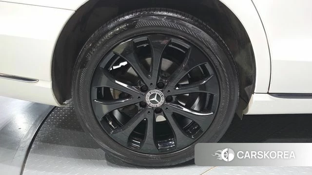 Mercedes-Benz E-Class W213 id 4344877 из Кореи 15