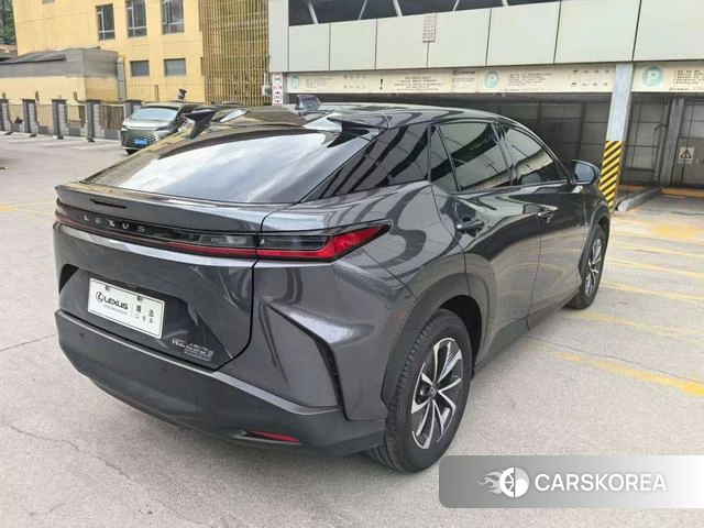 Lexus RZ 2023 Темно-серый из Китая, фото 6