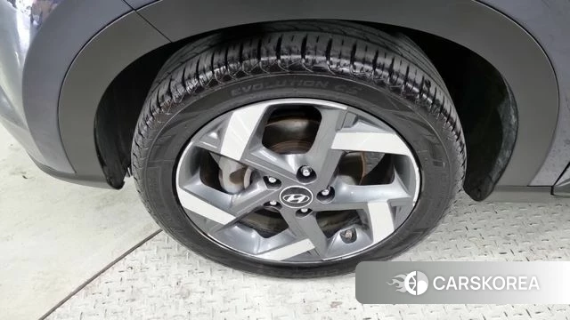 Hyundai Venue id 3879626 из Кореи 13