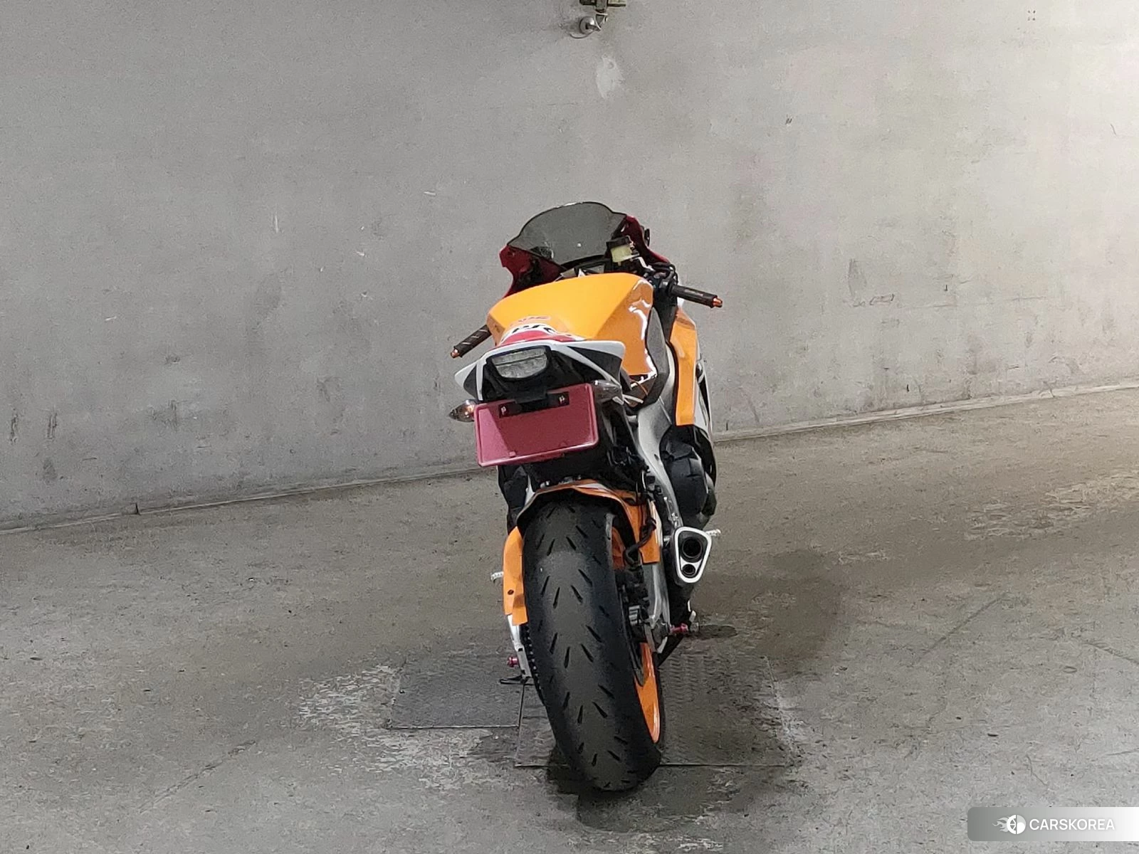 Проданный Honda CBR1000RR id 3947364 из Японии