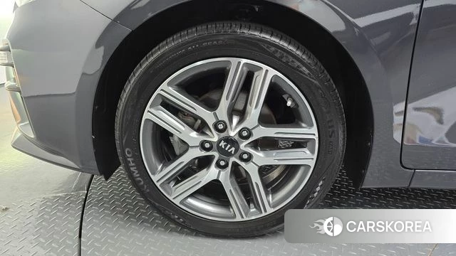 Kia Come New K3 id 4519618 из Кореи 15