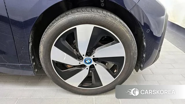 BMW i3 id 3385085 из Кореи 15