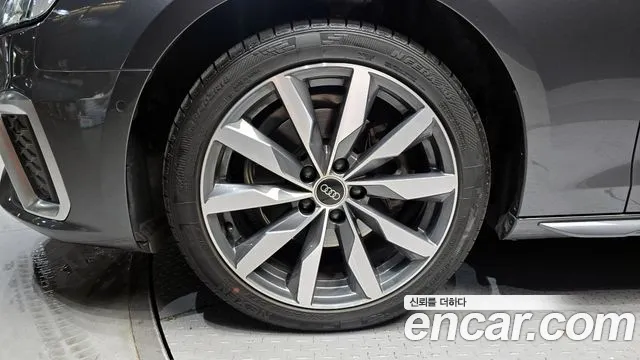 Audi A4 (B9) id 2823030 из Кореи 15