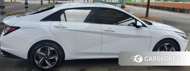 Hyundai Avante (CN7) id 3478170 из Кореи 9