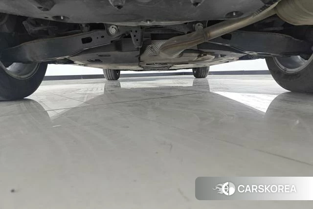 Toyota Corolla id 4208644 из Китая 12