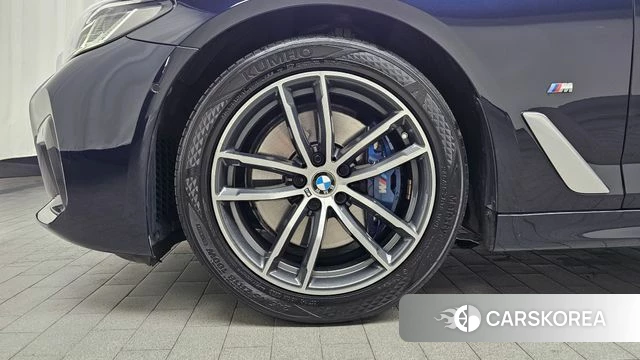 BMW 5 Series (G30) id 4507440 из Кореи 28
