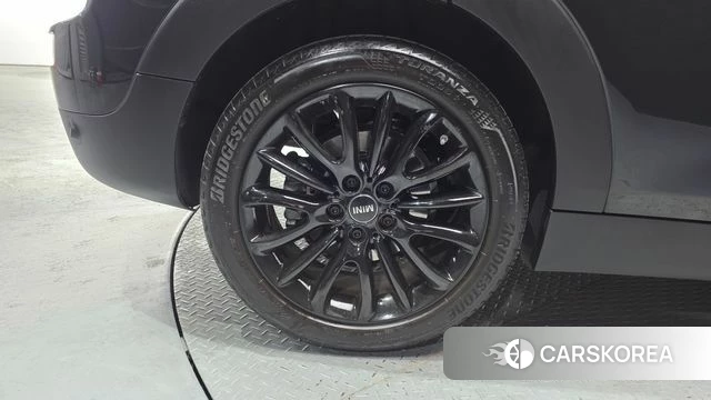 Mini Cooper Clubman id 4194429 из Кореи 25