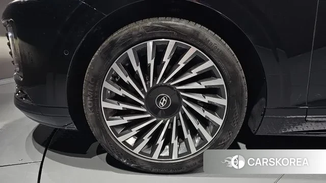 Hyundai Grandeur Hybrid (GN7) id 3159408 из Кореи 15