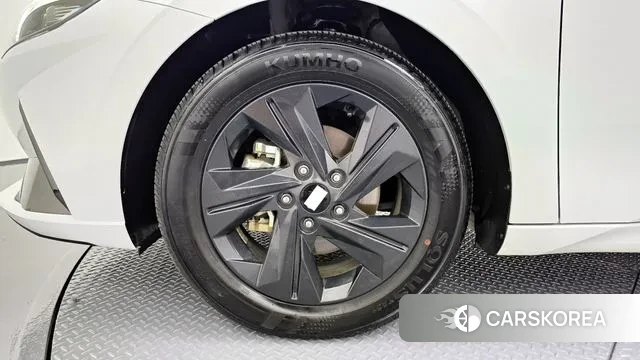 Hyundai Avante Hybrid (CN7) id 3247153 из Кореи 15