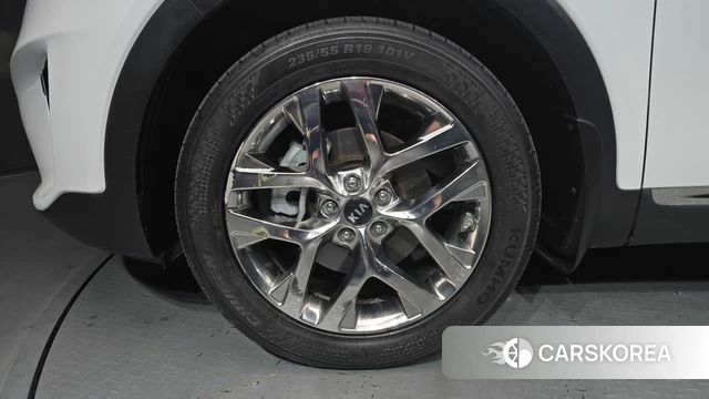 Kia The New Sorento id 4459013 из Кореи 25