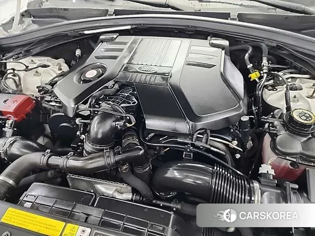 Land Rover Range Rover Velar id 3423604 из Кореи 13