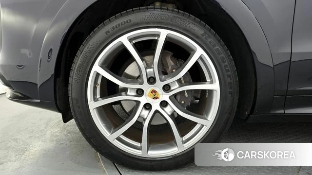 Porsche Cayenne (PO536) id 3820724 из Кореи 15