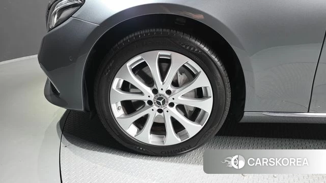 Mercedes-Benz E-Class W213 id 4765382 из Кореи 15