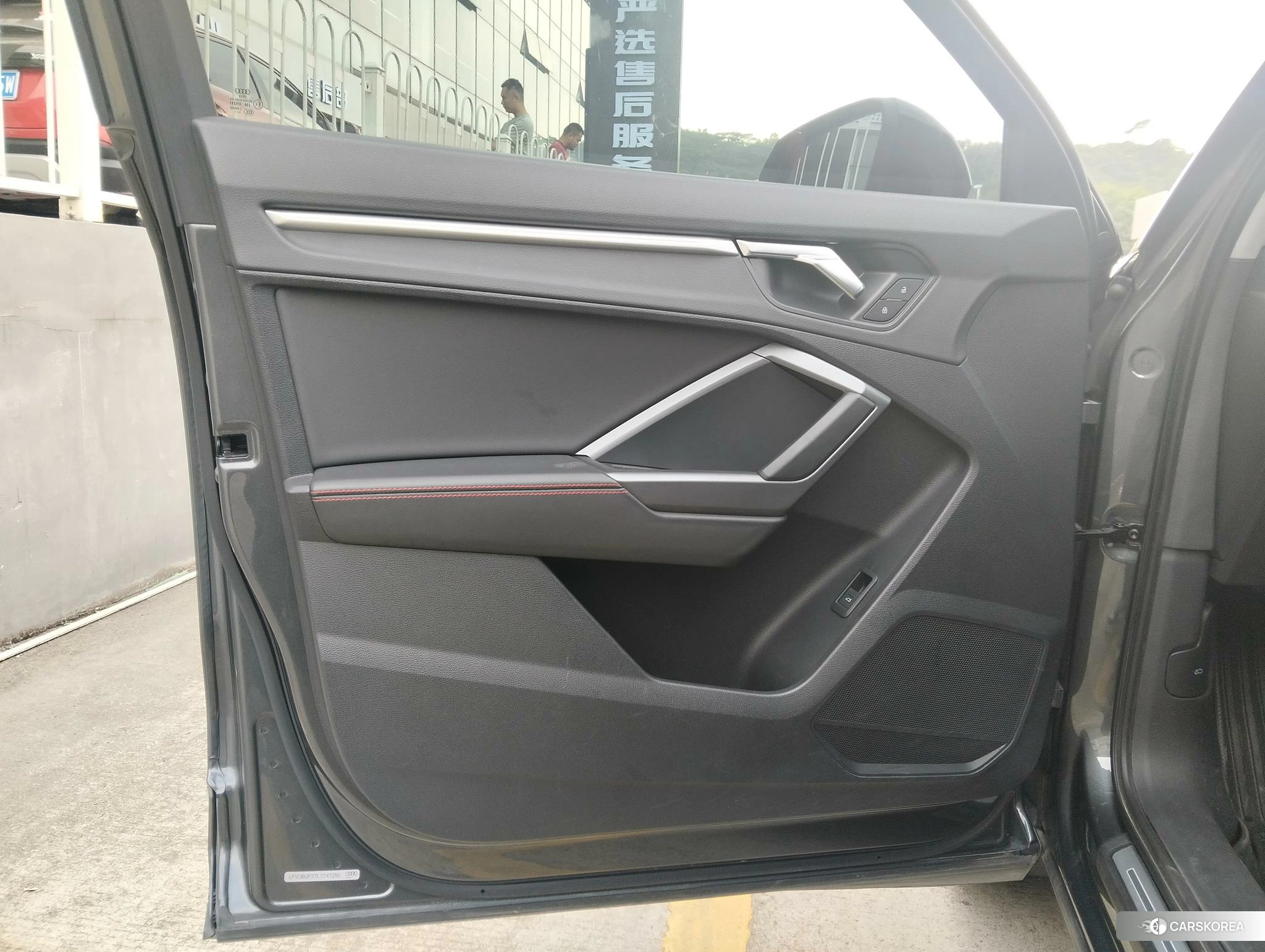 Audi Q3 id 4426842 из Китая 11