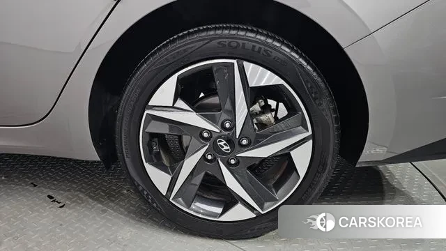 Hyundai Avante (CN7) id 3396288 из Кореи 15