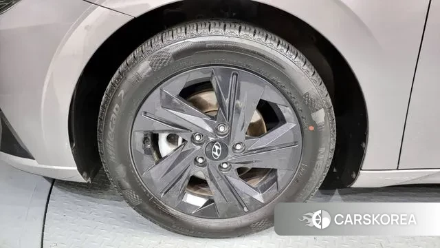 Hyundai Avante Hybrid (CN7) id 2895465 из Кореи 15